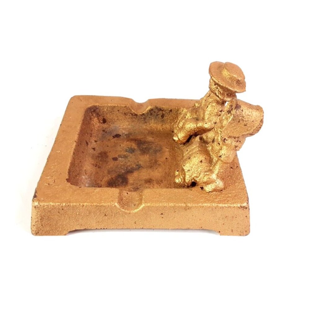 VTG Wilton Cast Iron Ashtray Wrightsville PA. Painted Gold Amish Couple …